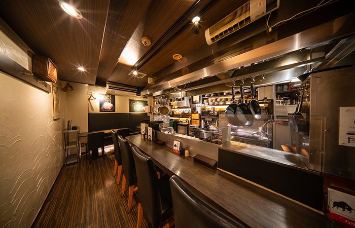 ビーフステーキ ニューカルネ　店舗内観